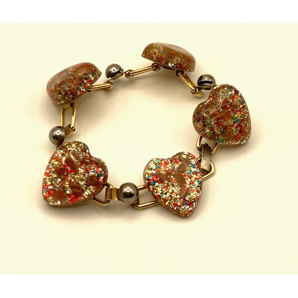 Vintage Lucite Heart Link Bracelet Confetti Glitter Cabachon Gold Tone Statement